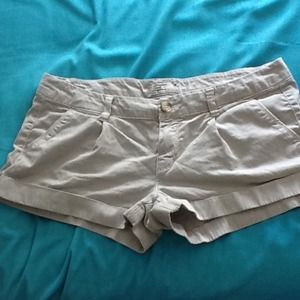 Who wears short shorts💁✨