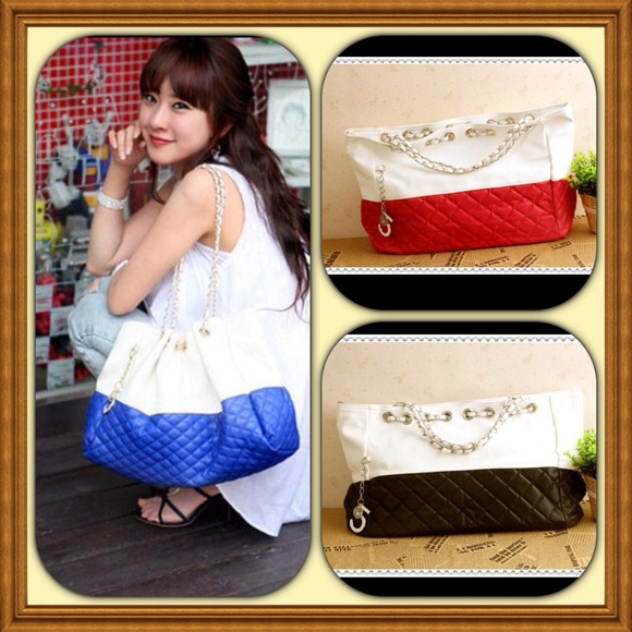 Padded shoulder bag! <3