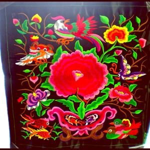 Beautiful Chinese Embroidered Floral Fragment.