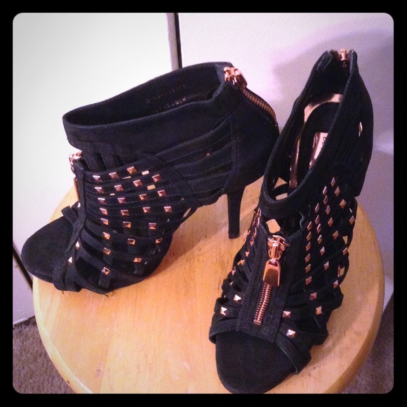 Topshop Shoes - Topshop black high heel studded shoe