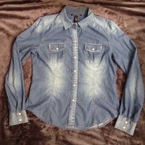 Lucky Brand denim snap-down top