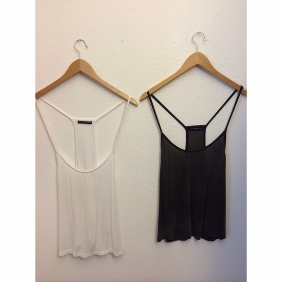 ⛔️SOLD⛔️BM Tanktop BUNDLE