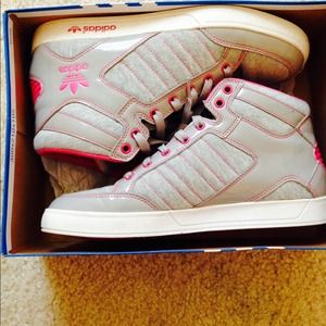 Adidas originals hard court HI W