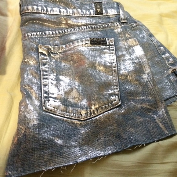 7 for all mankind silver distressed shorts