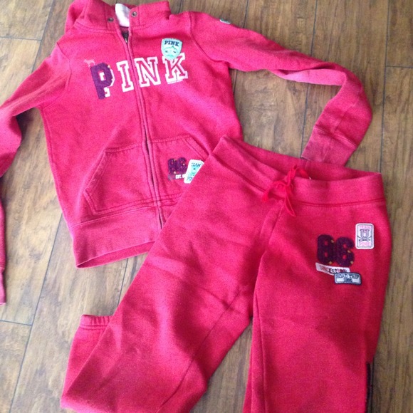 VS pink sweats