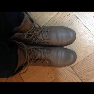 Maden Girl Combat boots