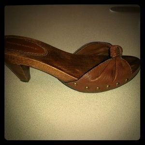 Banana Republic Brown Leather/ Wood Heels