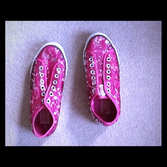 Pink sparkle converse sneakers