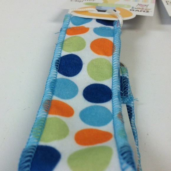 2 Pacifier Clips - Picture 3 of 3