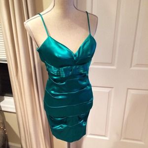 Green cocktail dress size 3/4