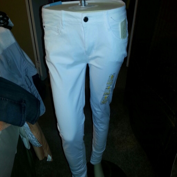 Super Skinny White Jeans