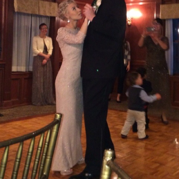 Dress - Picture 3 of 3