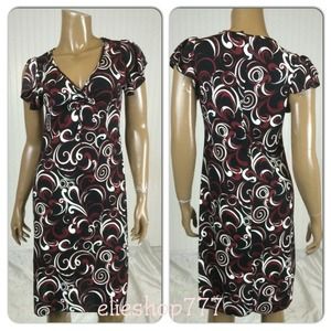 New York & Company Red/Black Floral Dress
