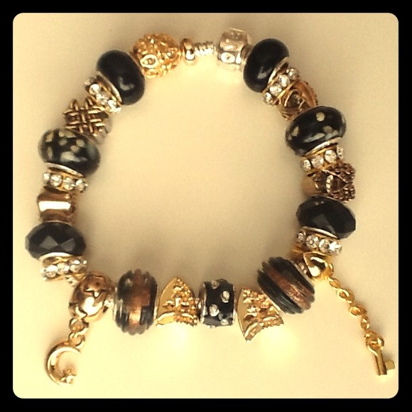 Pandora style bracelet: Midnight Gold Masquerade