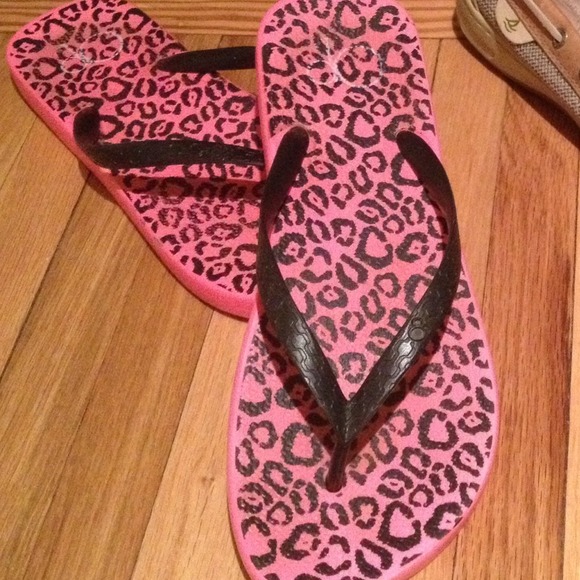 Pink Cheetah Print Flip Flops