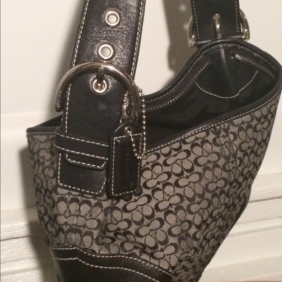 Authentic coach purse *Reduced $35 - Picture 2 of 2