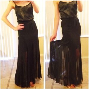 Alice + Olivia Dresses & Skirts - ✨FLASH SALE✨NWT alice+olivia black silk maxi skirt Alice + Olivia Dresses & Skirts - ✨FLASH SALE✨NWT alice+olivia black silk maxi skirt