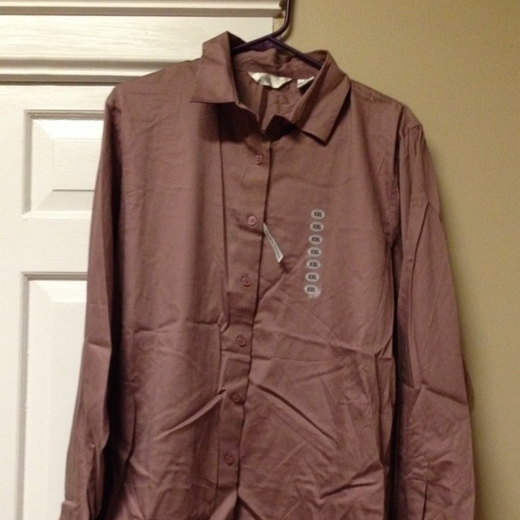 Shirt bundle (3 beautiful plus size shirts)!