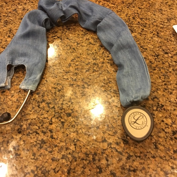 Stethoscope holders - Picture 4 of 5