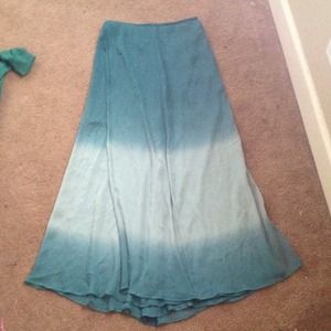 Love 21 blue ombre maxi skirt