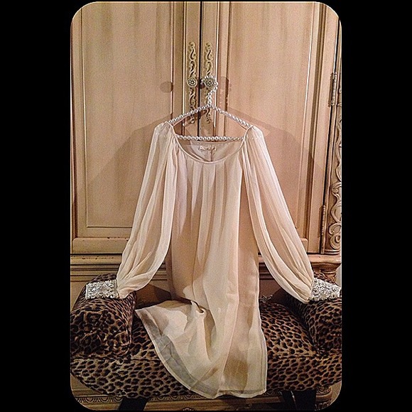 SOLD IN BUNDLE Cream chiffon dress bejeweled cuffs - Picture 3 of 4