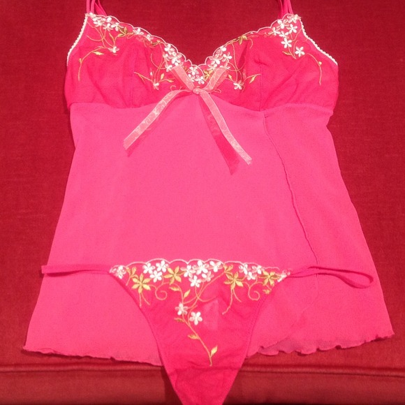 Victoria's Secret Other - Angels Cami Set