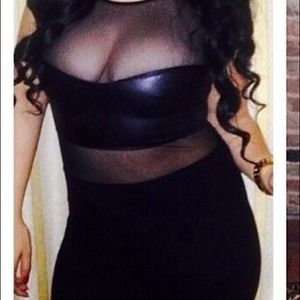 🚫SoLd🚫 Bebe black dress