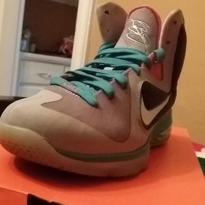 Lebron 9 South beach 6.5Y