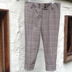 Gorgeous cropped pants. New. Mint.