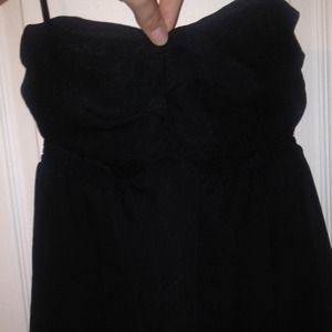 Black strapless top!