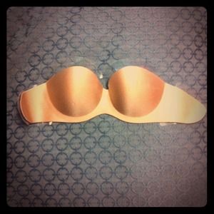 Strapless & Backless Bra