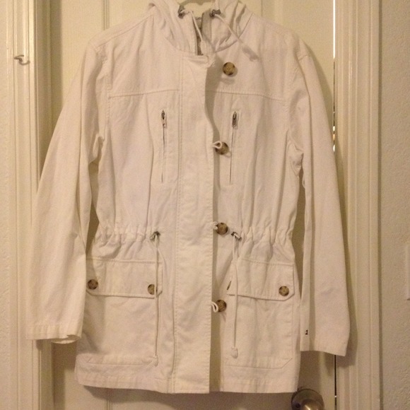 White jacket/coat!