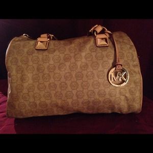 Michael Kors Grayson Large Monogrammed  Tote