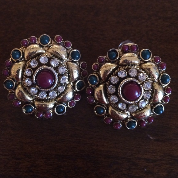 ✂️Price reduced! Beautiful red green gold earrings