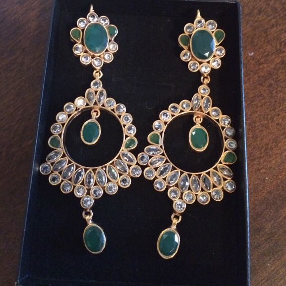 Emerald long earrings - gold plated