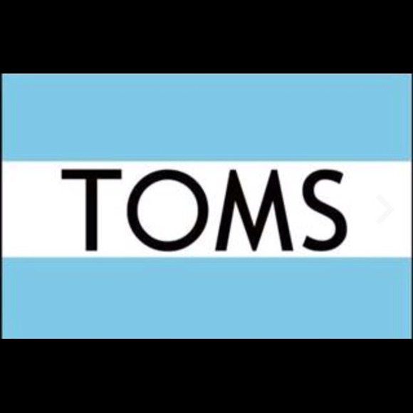 🌺 TOMS size 7 🌺