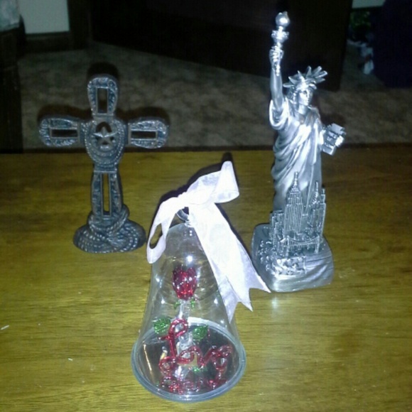 Knick knacks that MUST GO!!!