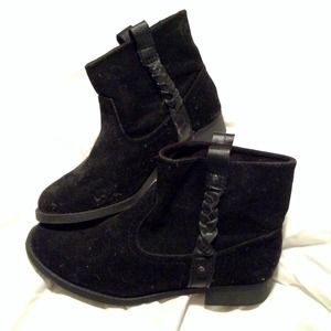 Black Suede Boots with Braided Leather Detail