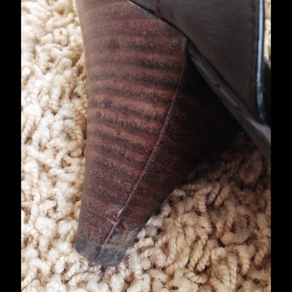 Additional pics for INC shoes - Picture 2 of 3