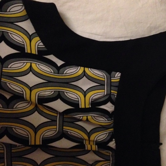 Evening dress - Picture 3 of 4