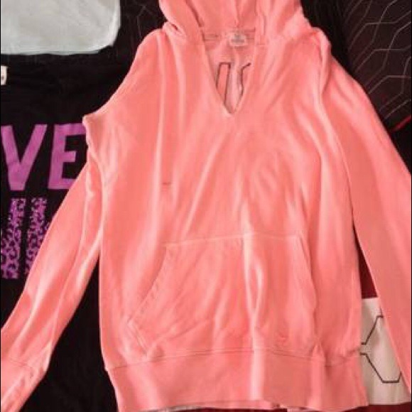 VS hoodie - Picture 2 of 2