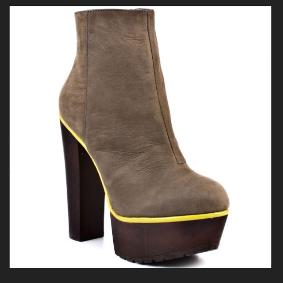 SOLD Gray Betsey Johnson Platform Maybill Boots