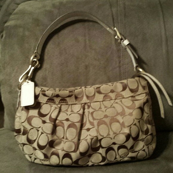 Coach signature