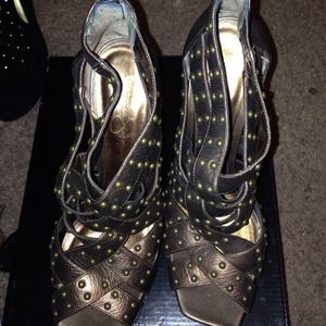 Bronze Jessica Simpson