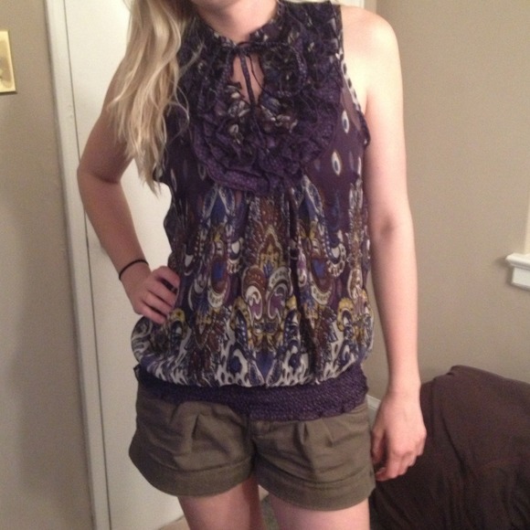 Funky sheer top. - Picture 1 of 2