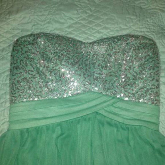 mint hi-lo dress - Picture 2 of 2