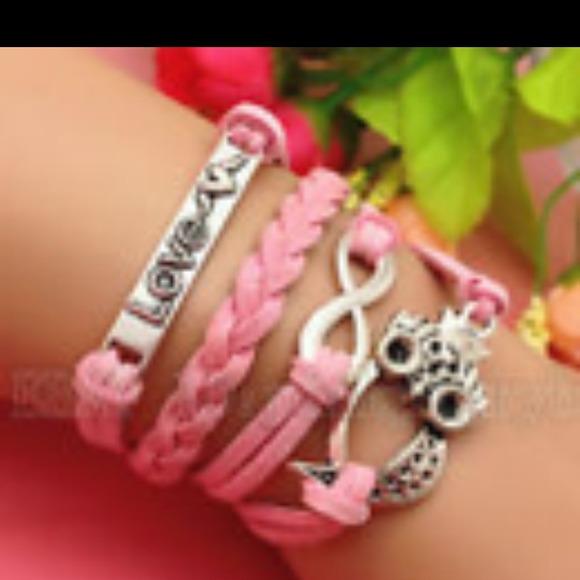 Pink infinity bracelet - Picture 2 of 3