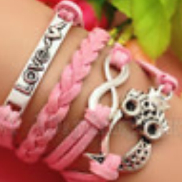 Pink infinity bracelet - Picture 3 of 3