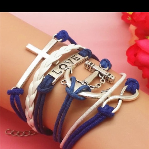 Infinity bracelet - Picture 1 of 3