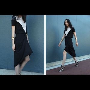 Twisted flare jersey skirt in black
